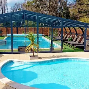 **** Camping Glamping Terre & France
